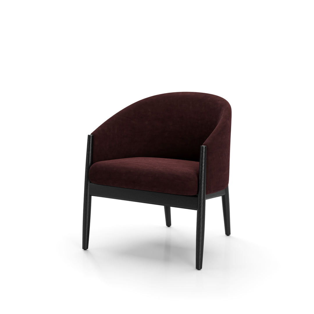 Ougi Club Chair