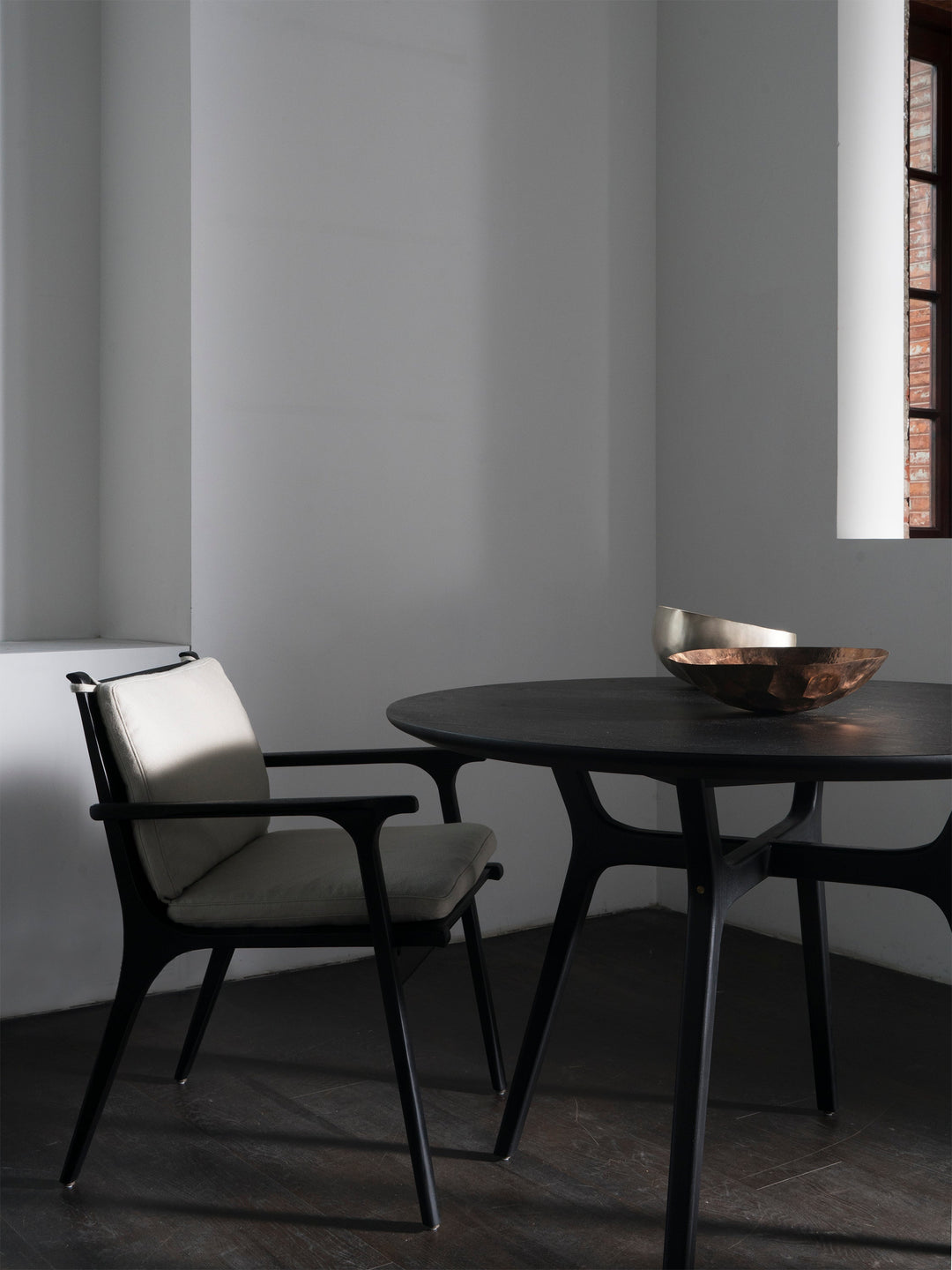 Ren Dining Table Round